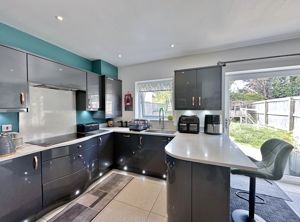 Photo 8- click for photo gallery